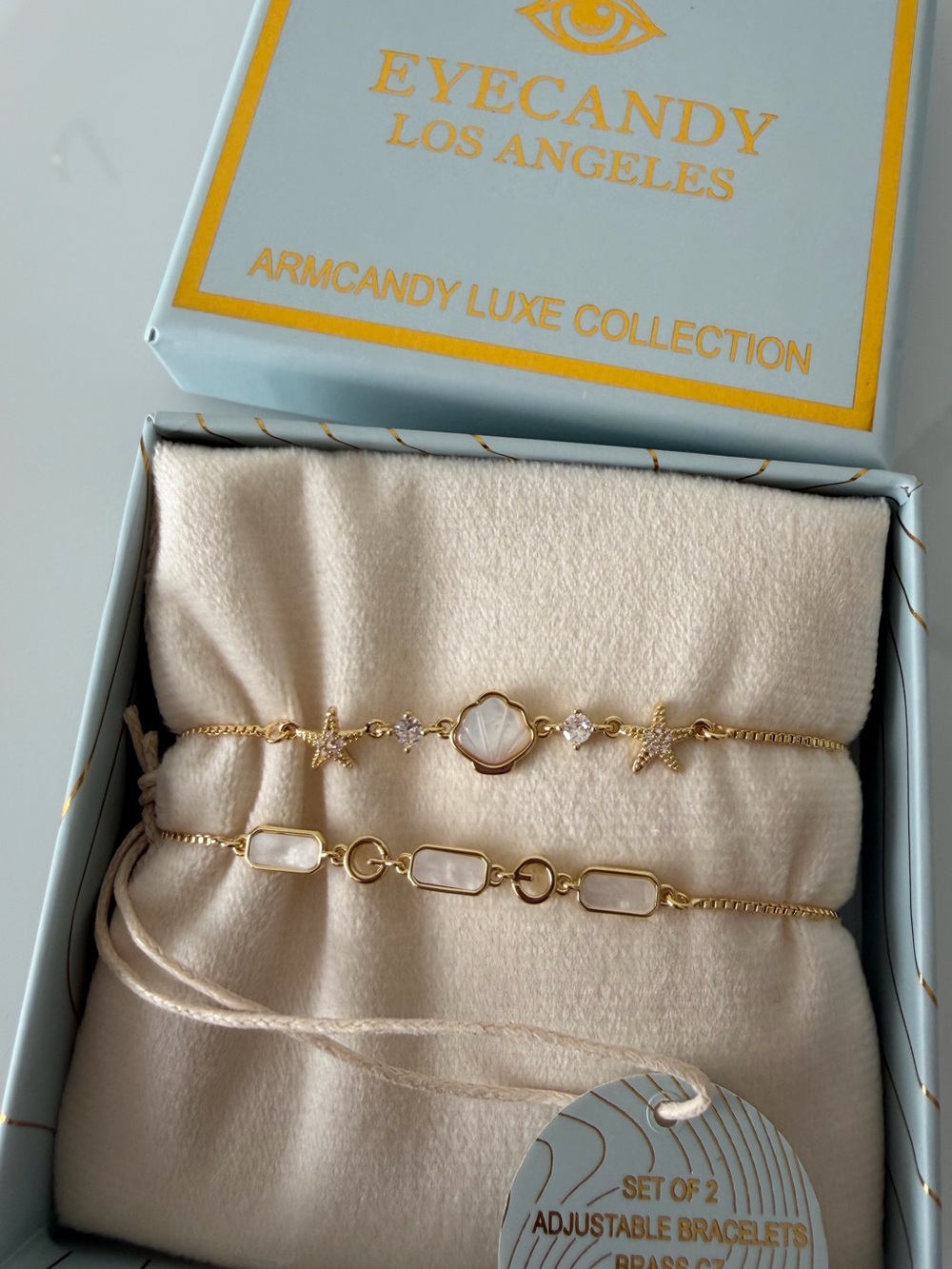 Eye candy Gold Shell beach dainty pull adjustable Bracelet Set